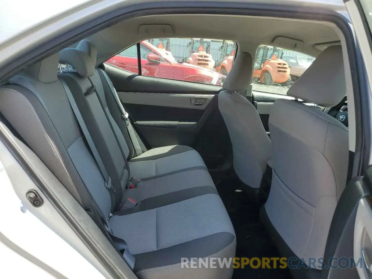 10 fotografías del automóvil dañado 2T1BURHE6KC158241 TOYOTA COROLLA 2019