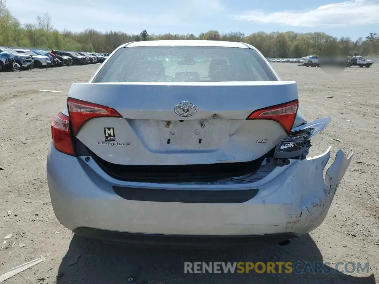 6 fotografías del automóvil dañado 2T1BURHE6KC158241 TOYOTA COROLLA 2019