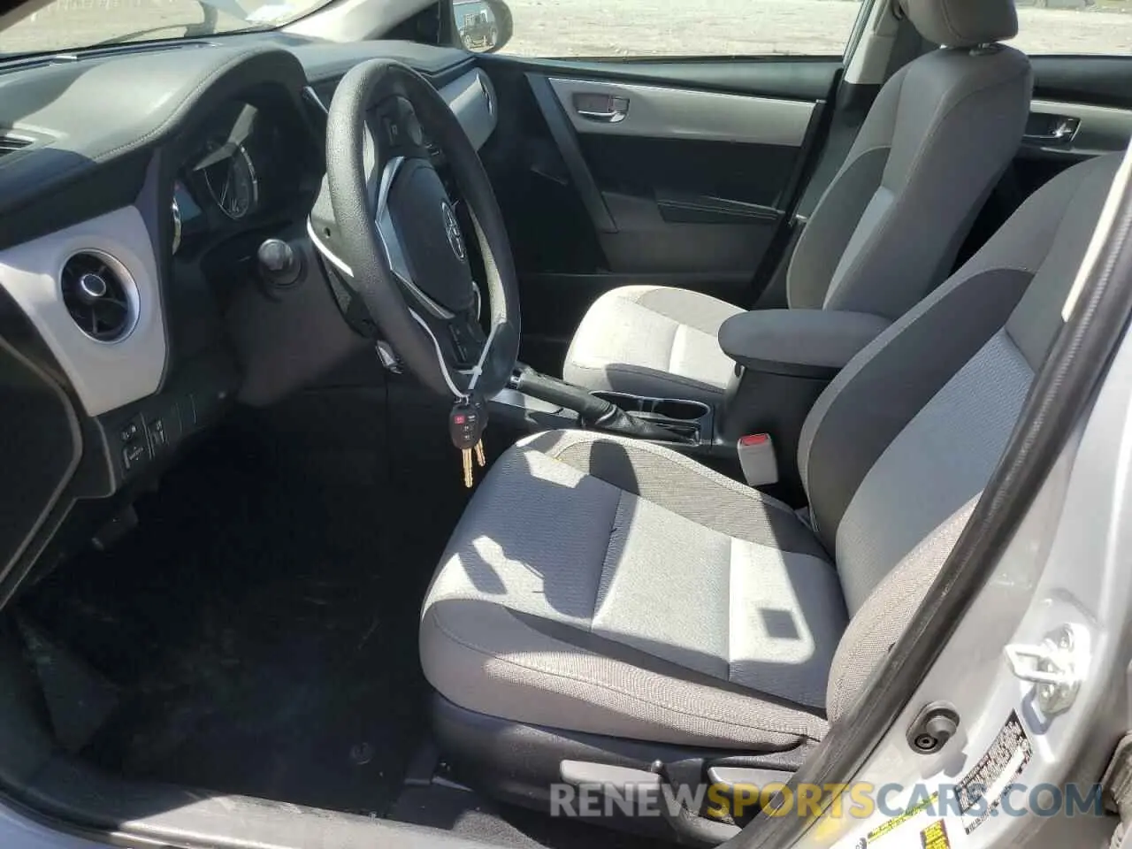 7 fotografías del automóvil dañado 2T1BURHE6KC158241 TOYOTA COROLLA 2019