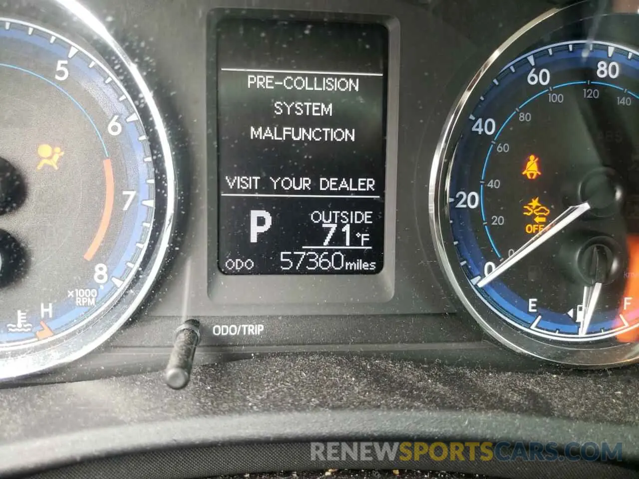 8 fotografías del automóvil dañado 2T1BURHE6KC158272 TOYOTA COROLLA 2019