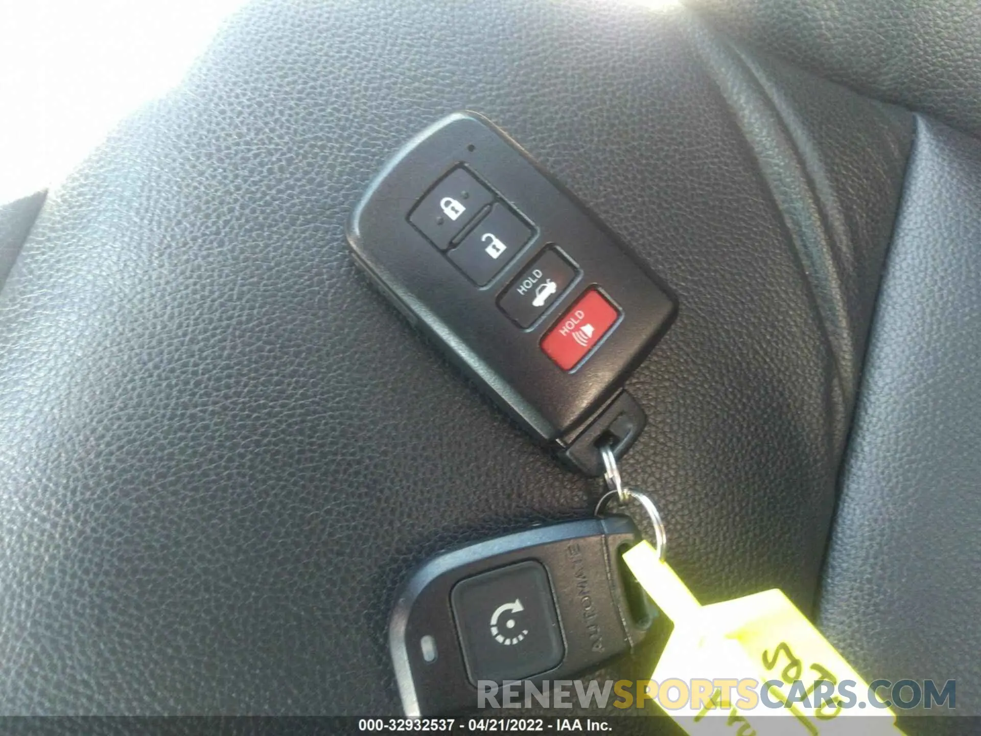 11 fotografías del automóvil dañado 2T1BURHE6KC159390 TOYOTA COROLLA 2019