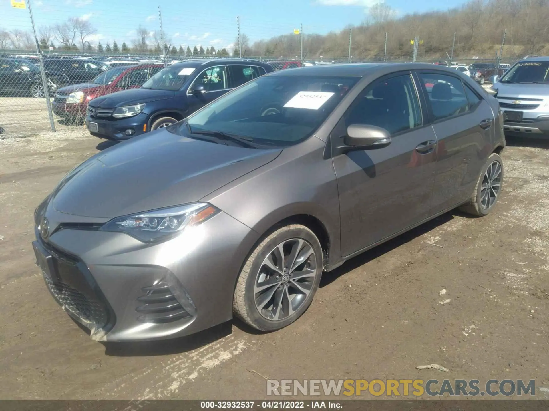 2 fotografías del automóvil dañado 2T1BURHE6KC159390 TOYOTA COROLLA 2019