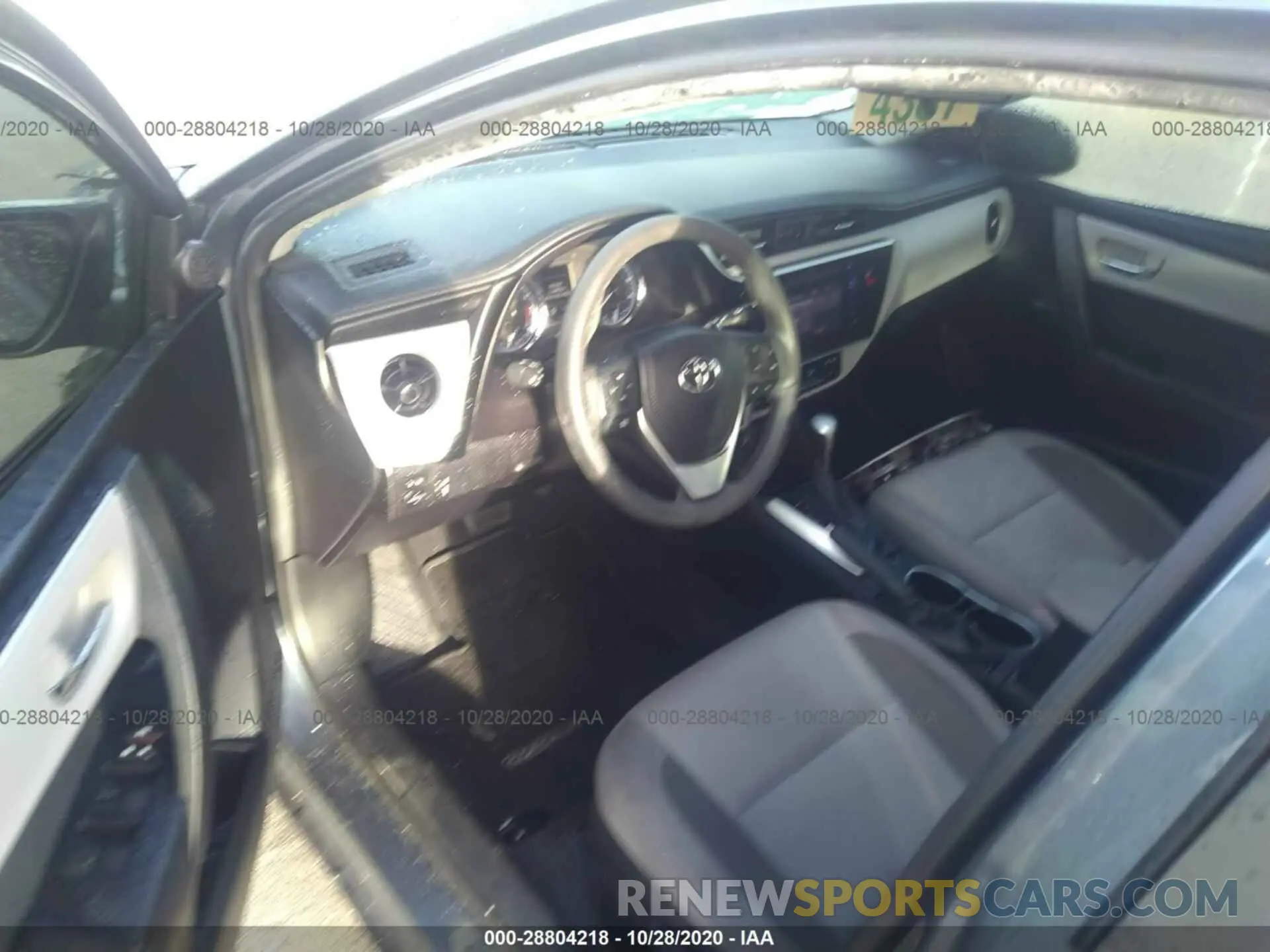 5 fotografías del automóvil dañado 2T1BURHE6KC160698 TOYOTA COROLLA 2019