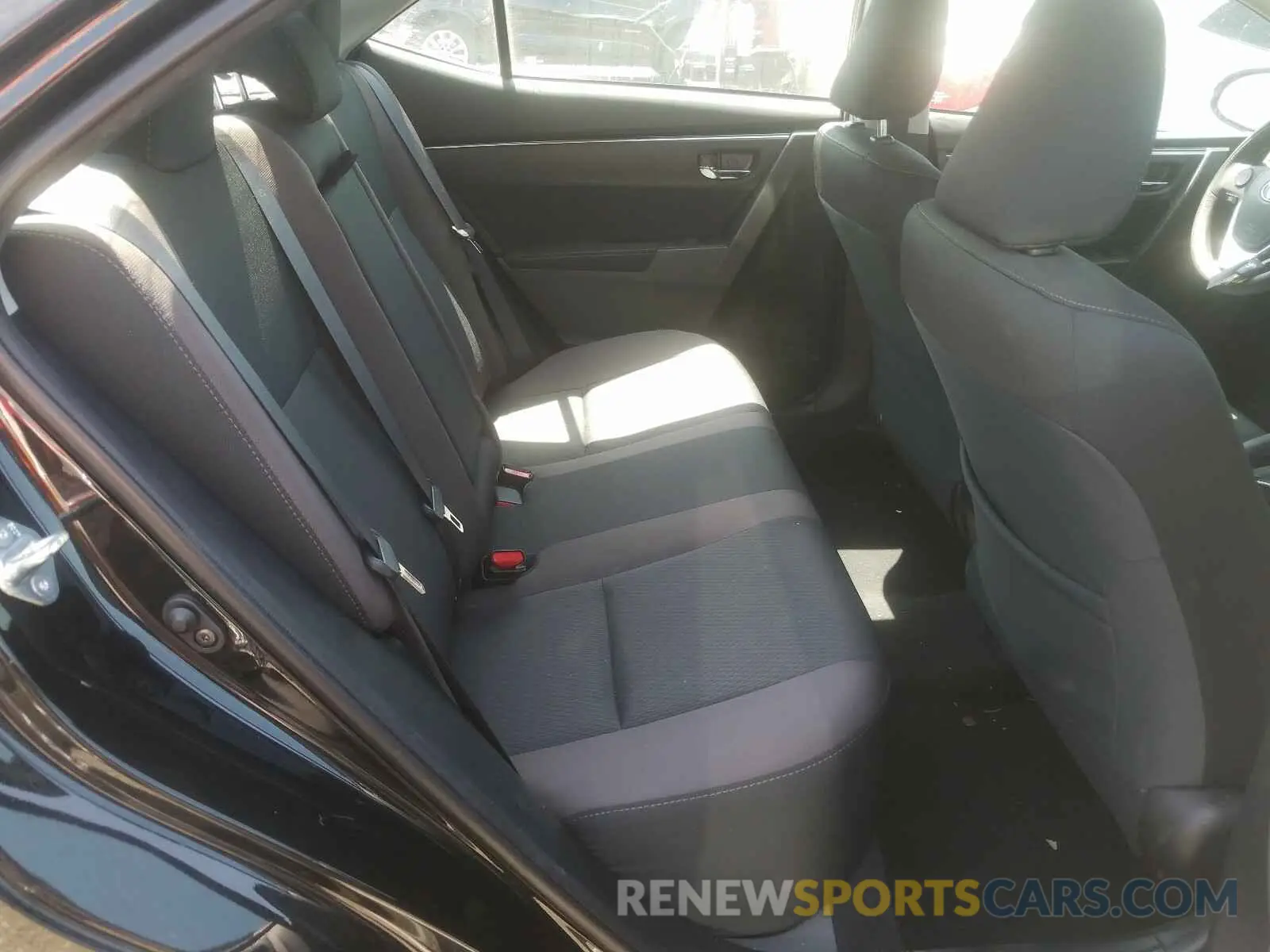 6 fotografías del automóvil dañado 2T1BURHE6KC160748 TOYOTA COROLLA 2019