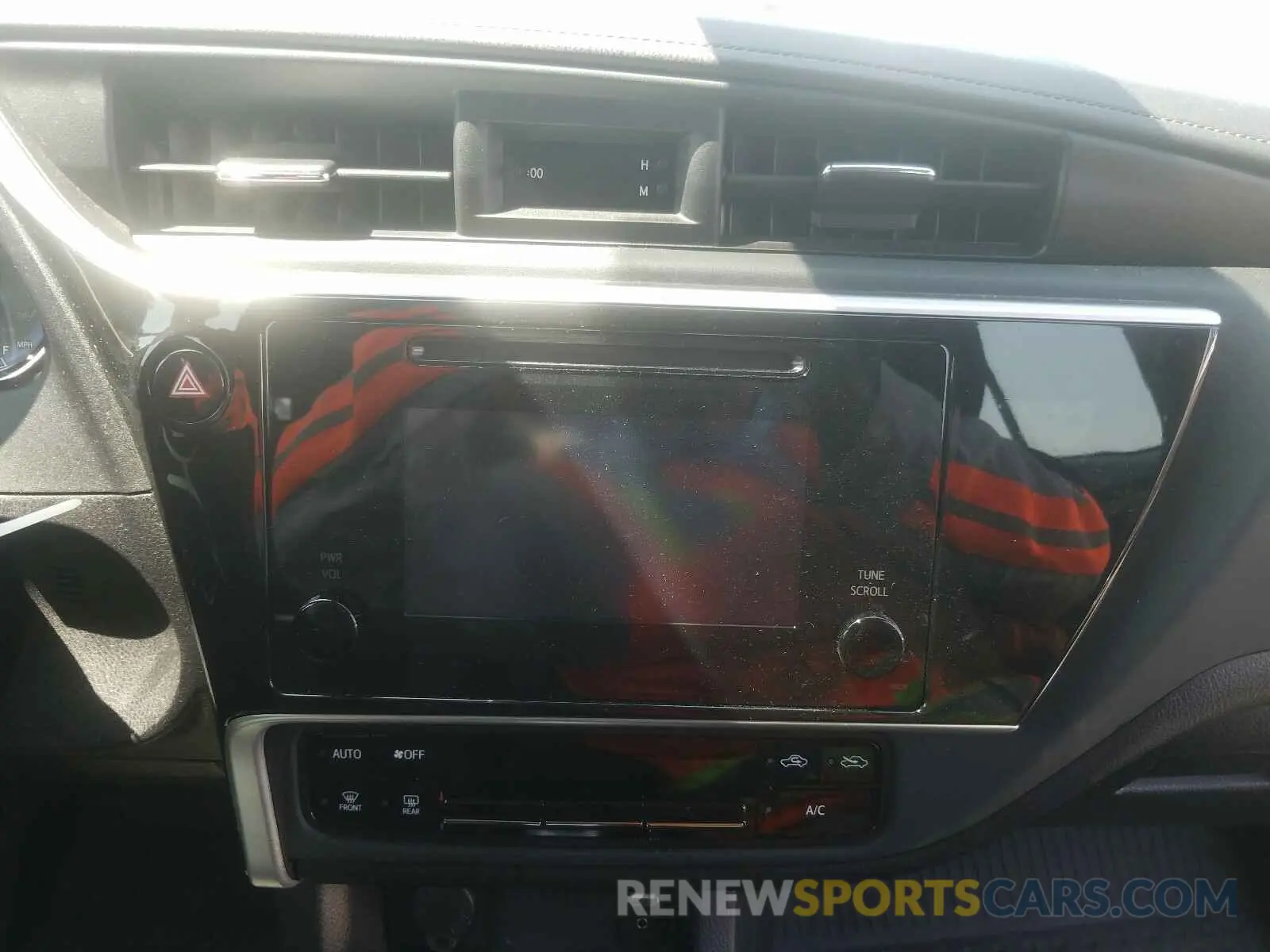 9 fotografías del automóvil dañado 2T1BURHE6KC160748 TOYOTA COROLLA 2019
