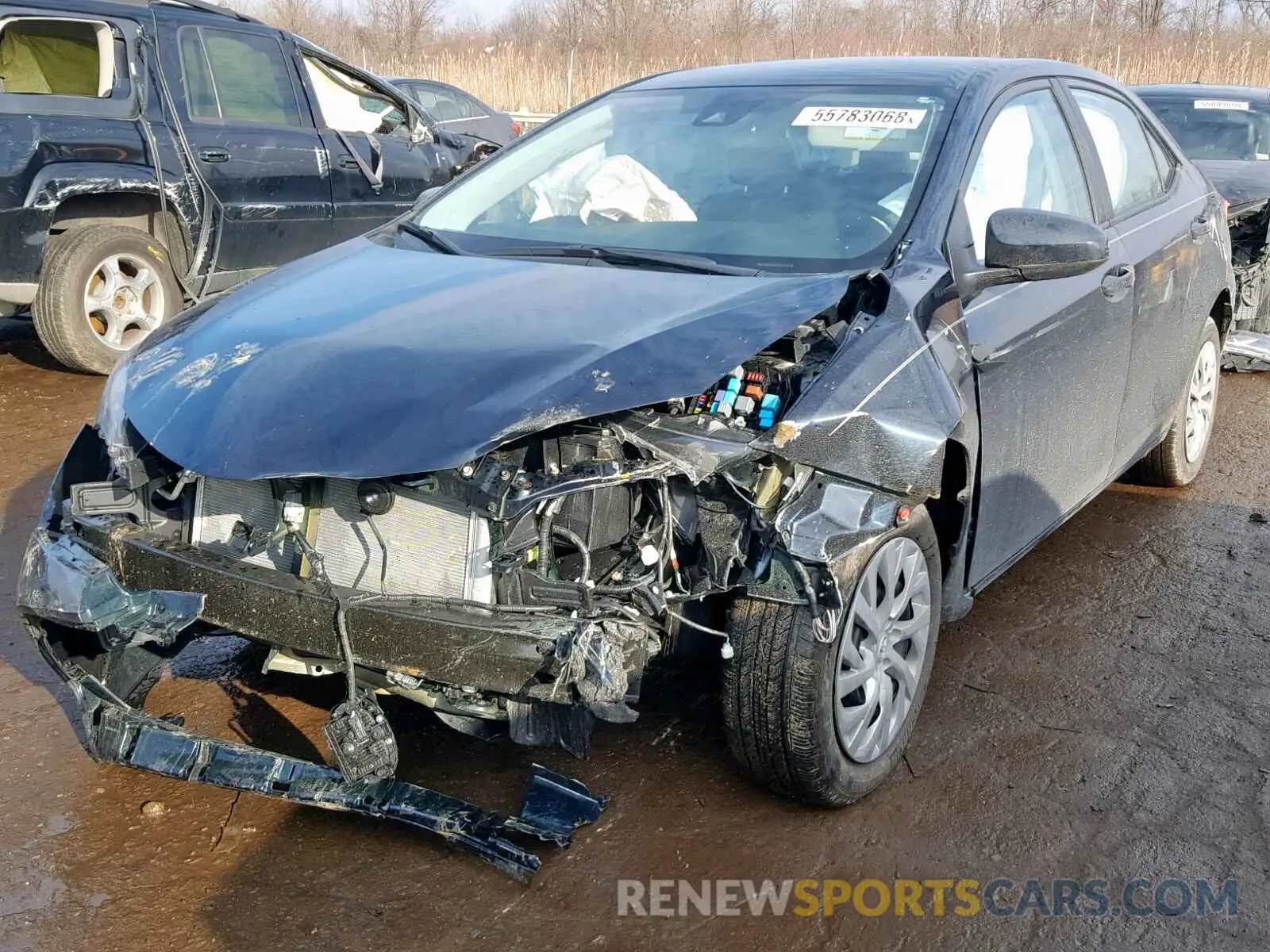 2 fotografías del automóvil dañado 2T1BURHE6KC164699 TOYOTA COROLLA 2019