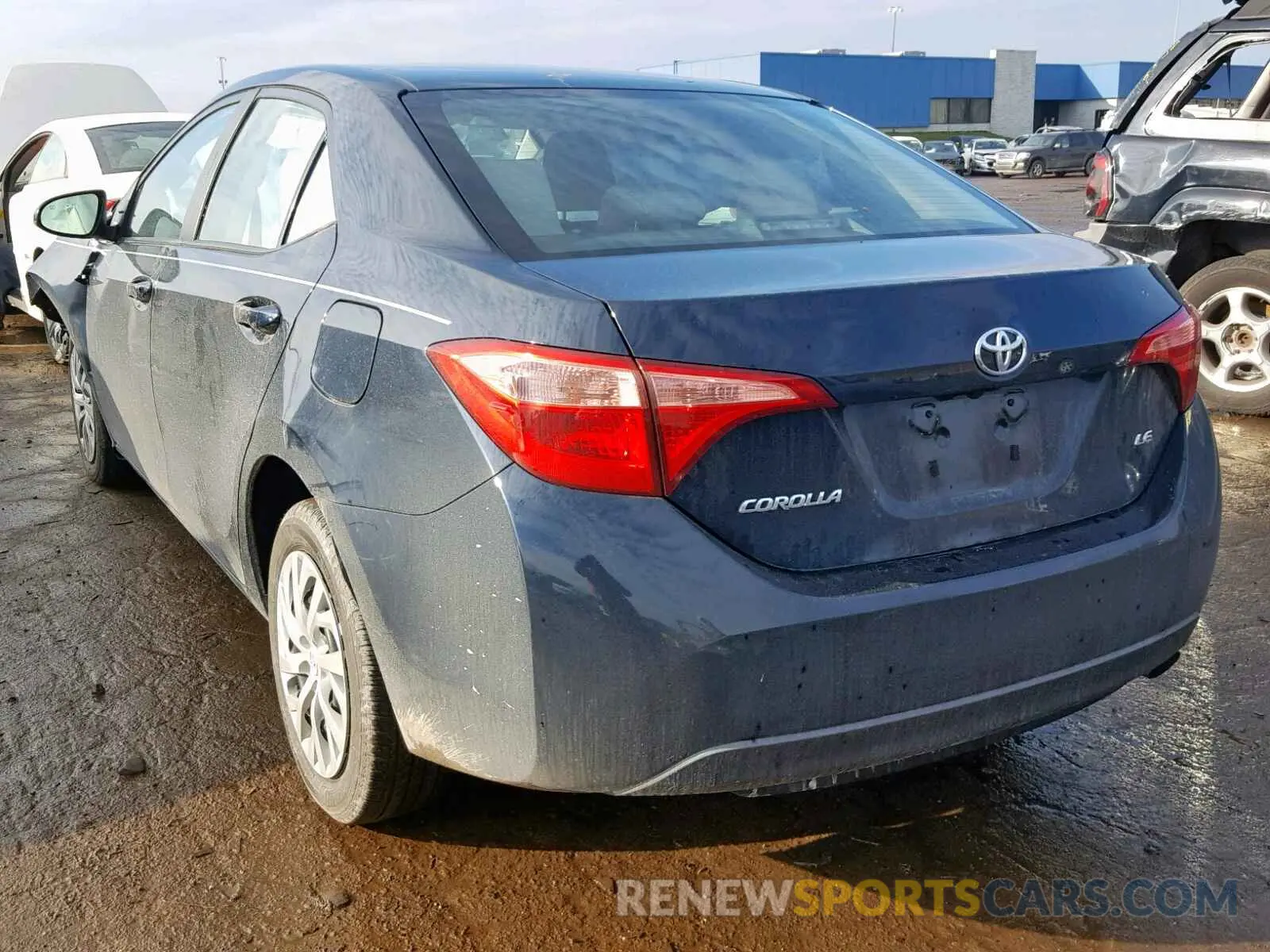 3 fotografías del automóvil dañado 2T1BURHE6KC164699 TOYOTA COROLLA 2019