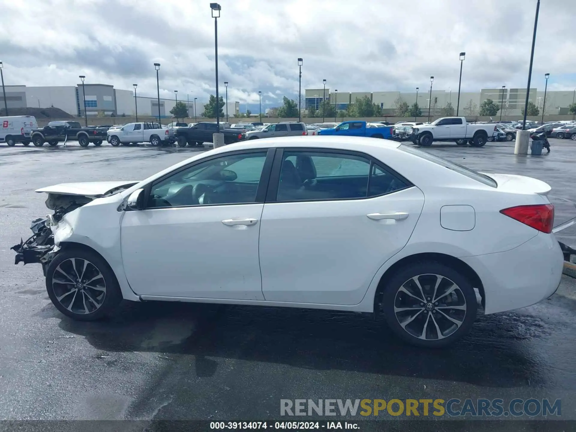 15 fotografías del automóvil dañado 2T1BURHE6KC172267 TOYOTA COROLLA 2019