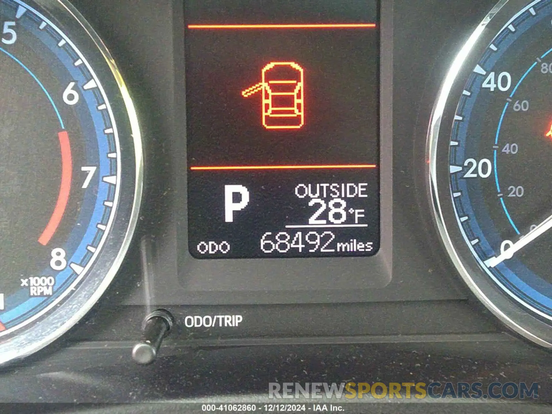 16 fotografías del automóvil dañado 2T1BURHE6KC174813 TOYOTA COROLLA 2019
