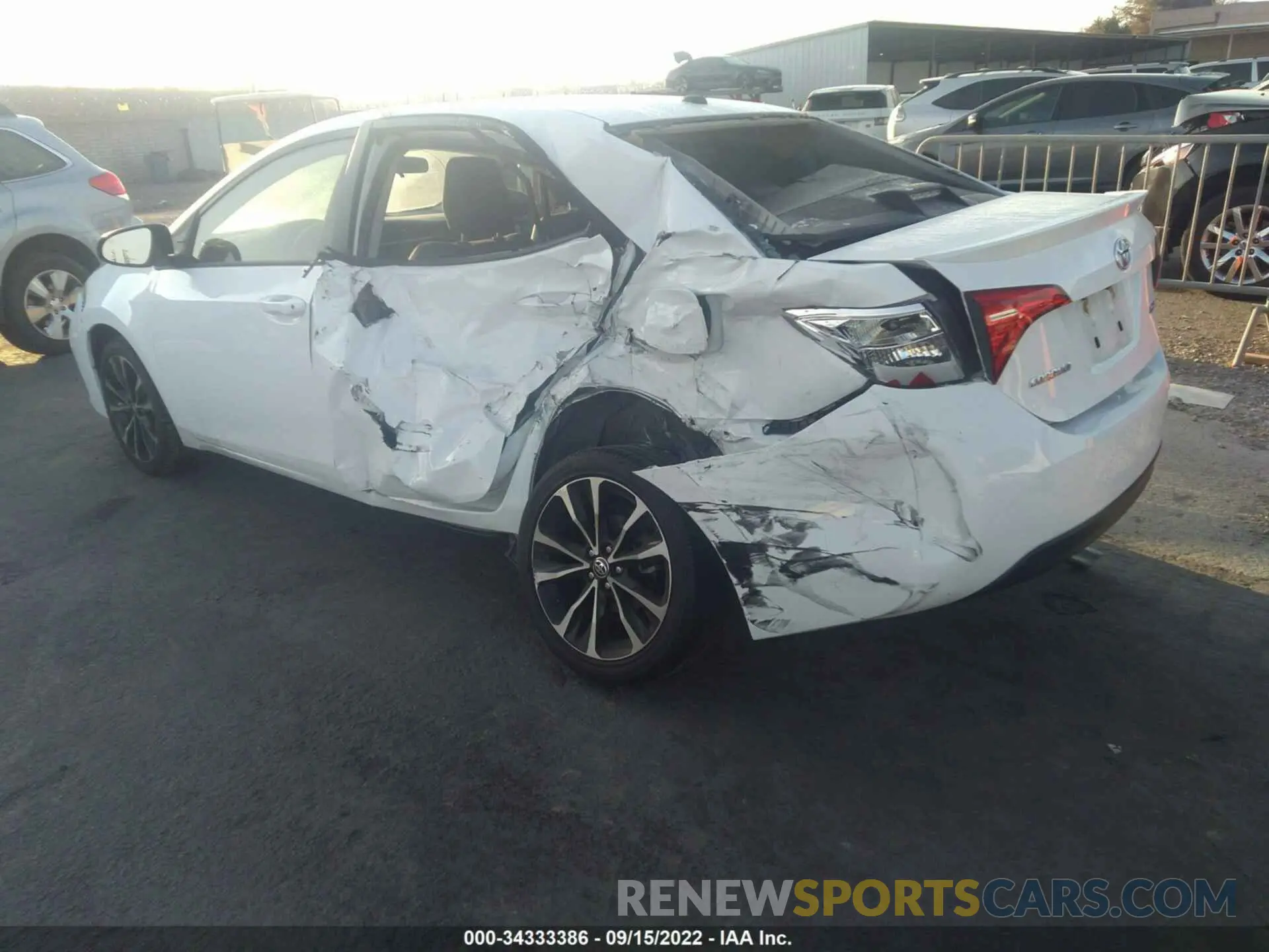 3 fotografías del automóvil dañado 2T1BURHE6KC174830 TOYOTA COROLLA 2019