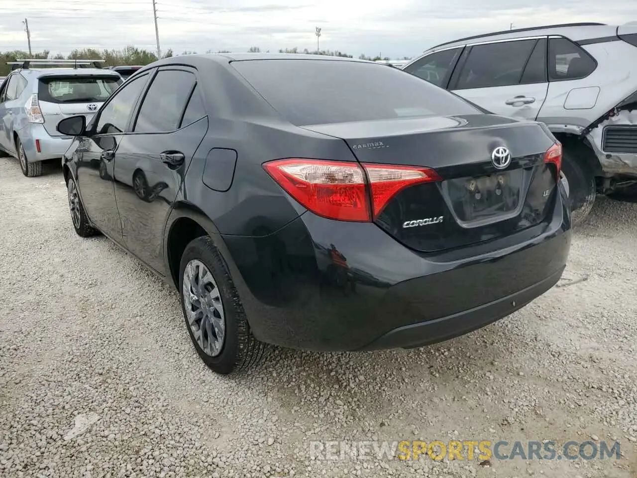 3 fotografías del automóvil dañado 2T1BURHE6KC184256 TOYOTA COROLLA 2019