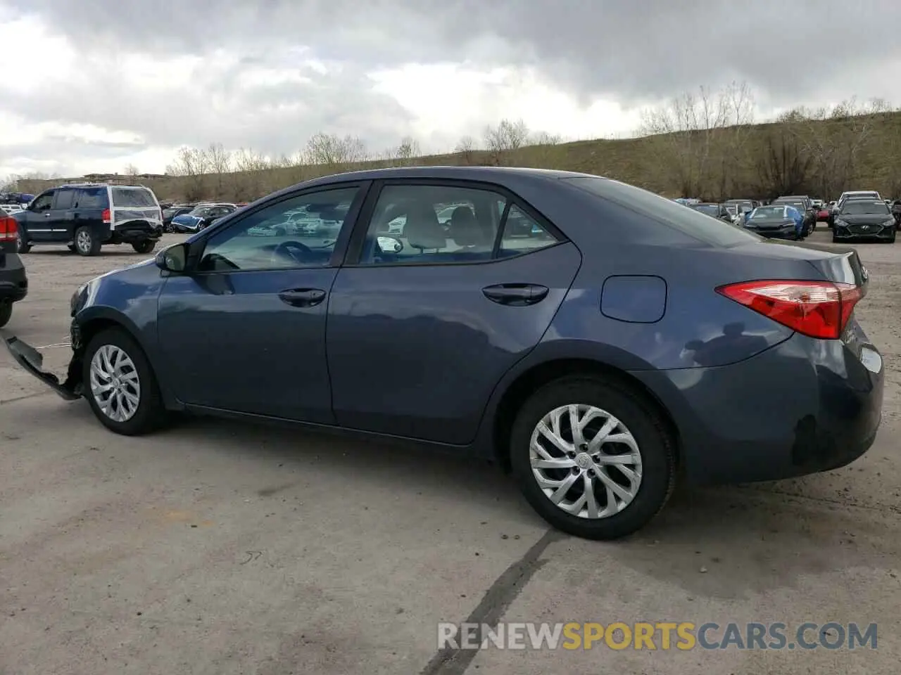 2 fotografías del automóvil dañado 2T1BURHE6KC189697 TOYOTA COROLLA 2019