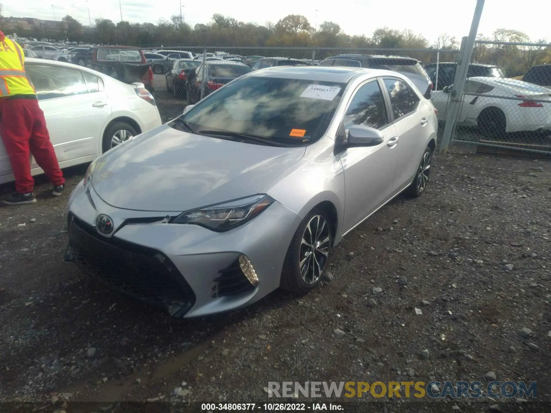 2 fotografías del automóvil dañado 2T1BURHE6KC189781 TOYOTA COROLLA 2019