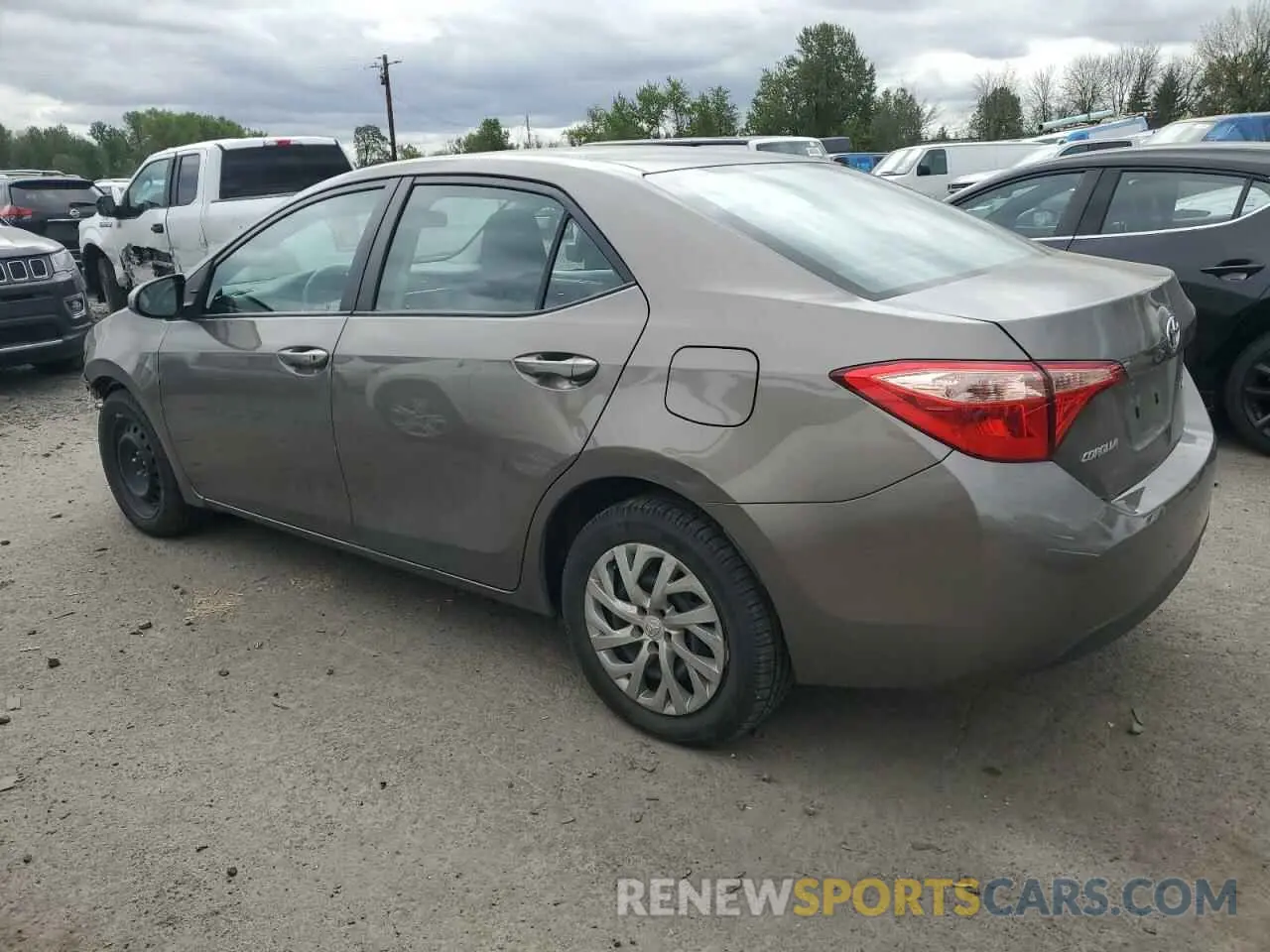2 fotografías del automóvil dañado 2T1BURHE6KC190428 TOYOTA COROLLA 2019