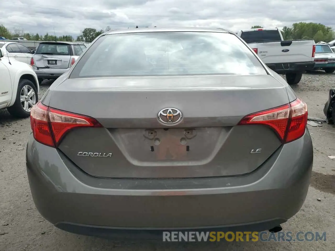 6 fotografías del automóvil dañado 2T1BURHE6KC190428 TOYOTA COROLLA 2019
