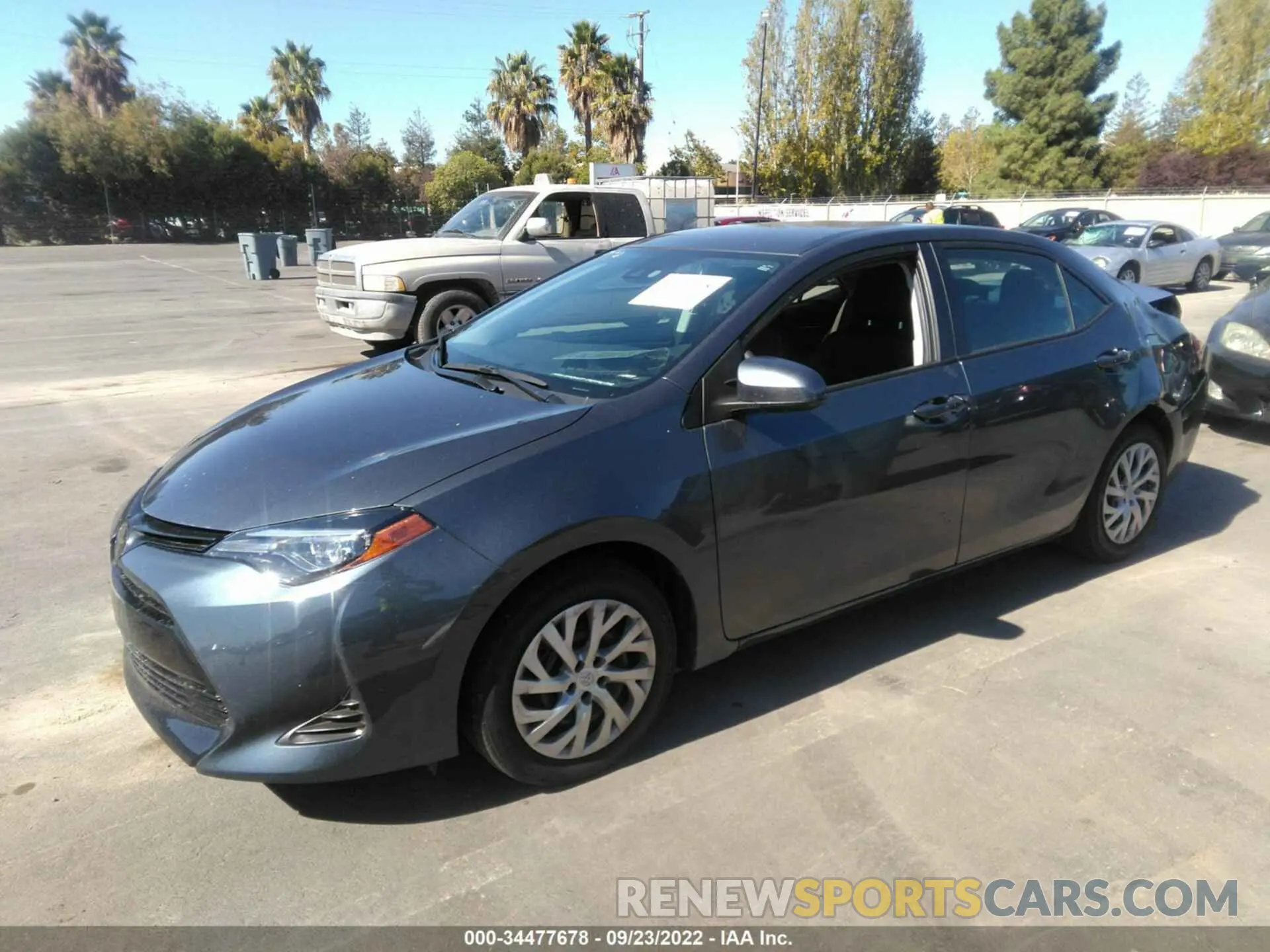 2 fotografías del automóvil dañado 2T1BURHE6KC191305 TOYOTA COROLLA 2019