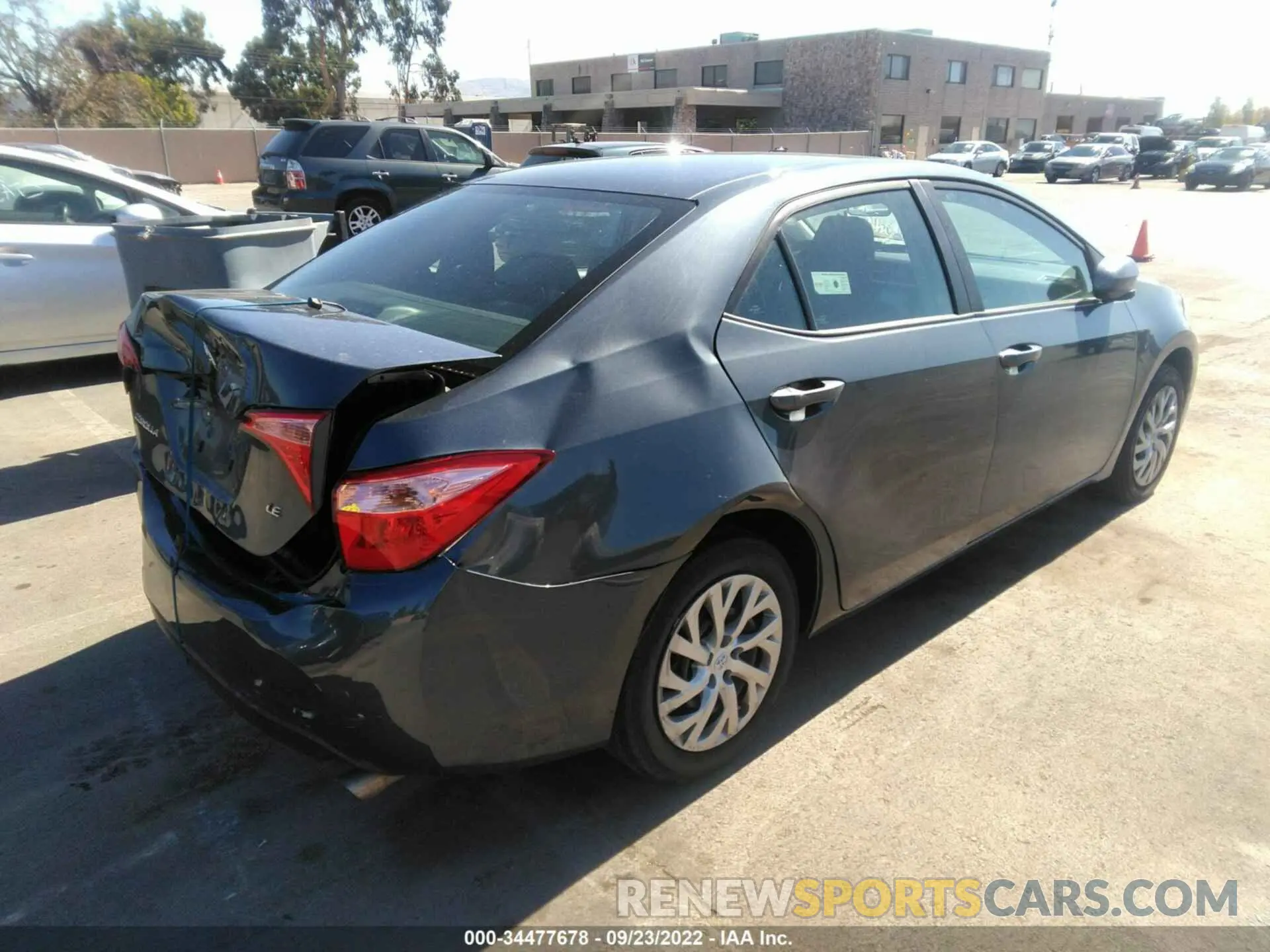 4 fotografías del automóvil dañado 2T1BURHE6KC191305 TOYOTA COROLLA 2019