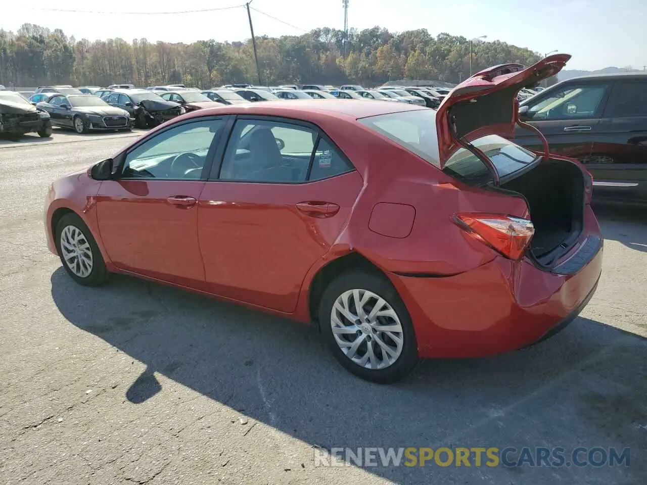 2 fotografías del automóvil dañado 2T1BURHE6KC194267 TOYOTA COROLLA 2019