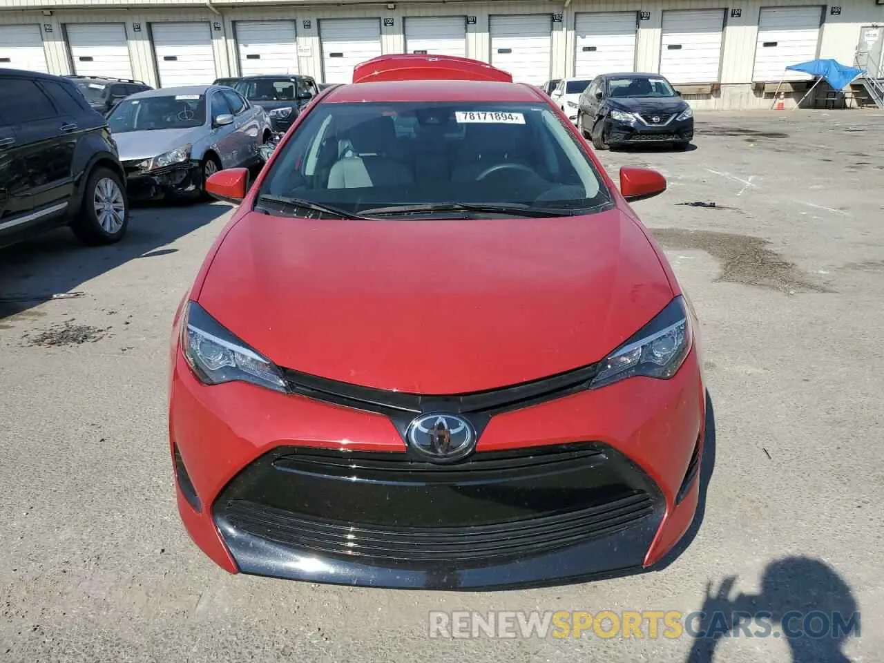 5 fotografías del automóvil dañado 2T1BURHE6KC194267 TOYOTA COROLLA 2019