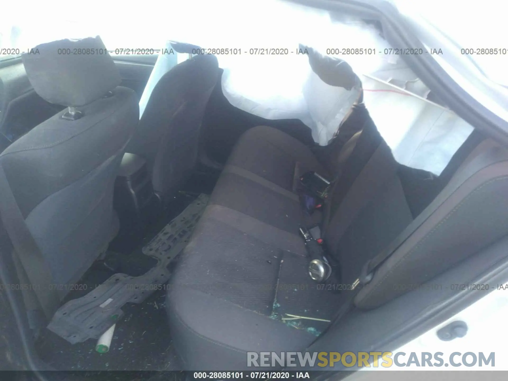 8 fotografías del automóvil dañado 2T1BURHE6KC195483 TOYOTA COROLLA 2019