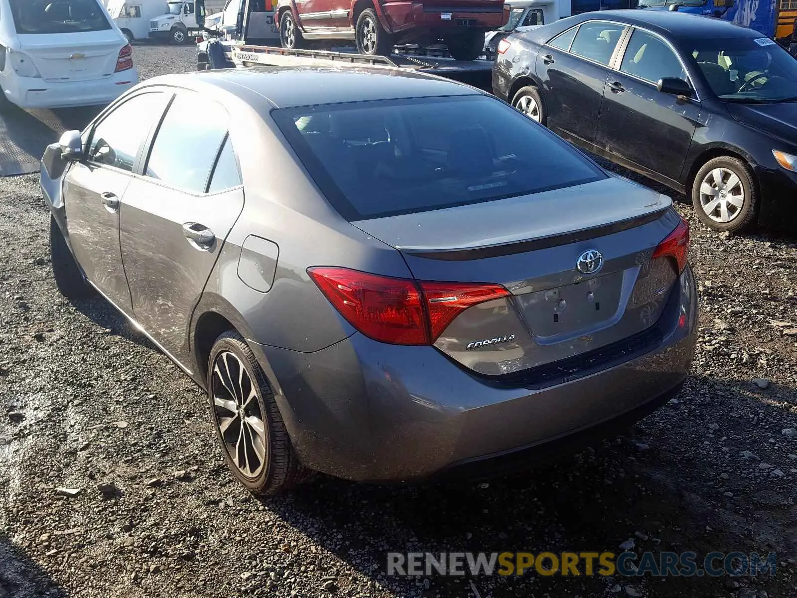 3 fotografías del automóvil dañado 2T1BURHE6KC195841 TOYOTA COROLLA 2019