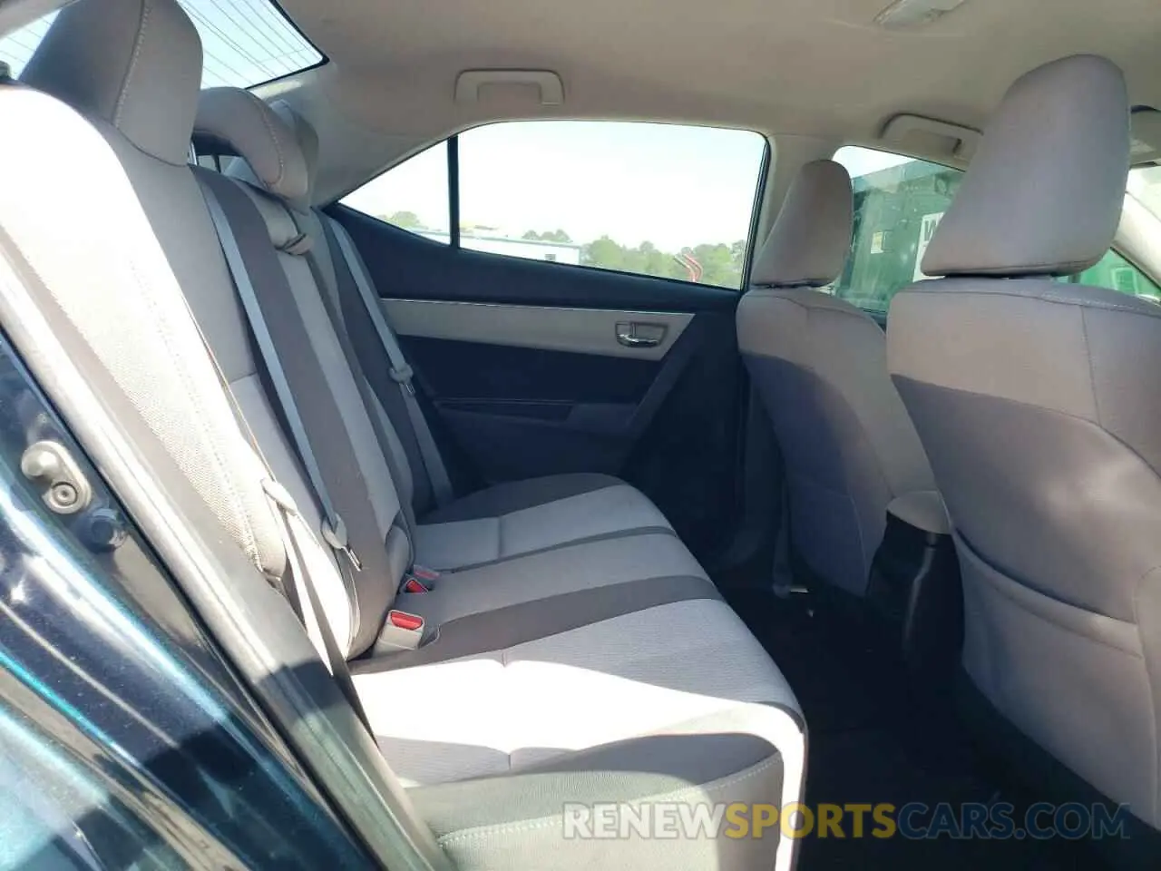 10 fotografías del automóvil dañado 2T1BURHE6KC206966 TOYOTA COROLLA 2019