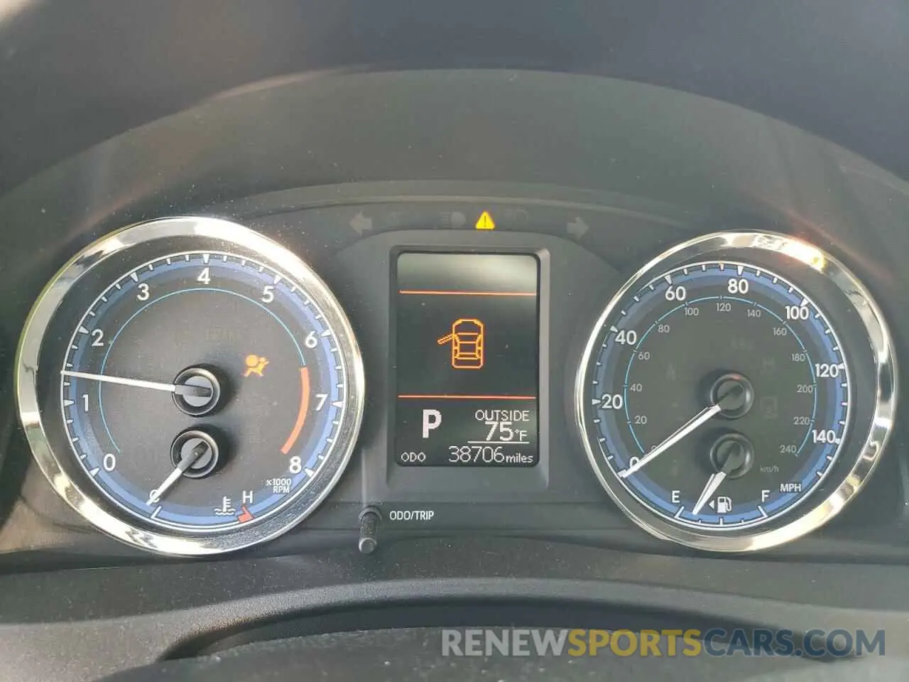 9 fotografías del automóvil dañado 2T1BURHE6KC206966 TOYOTA COROLLA 2019
