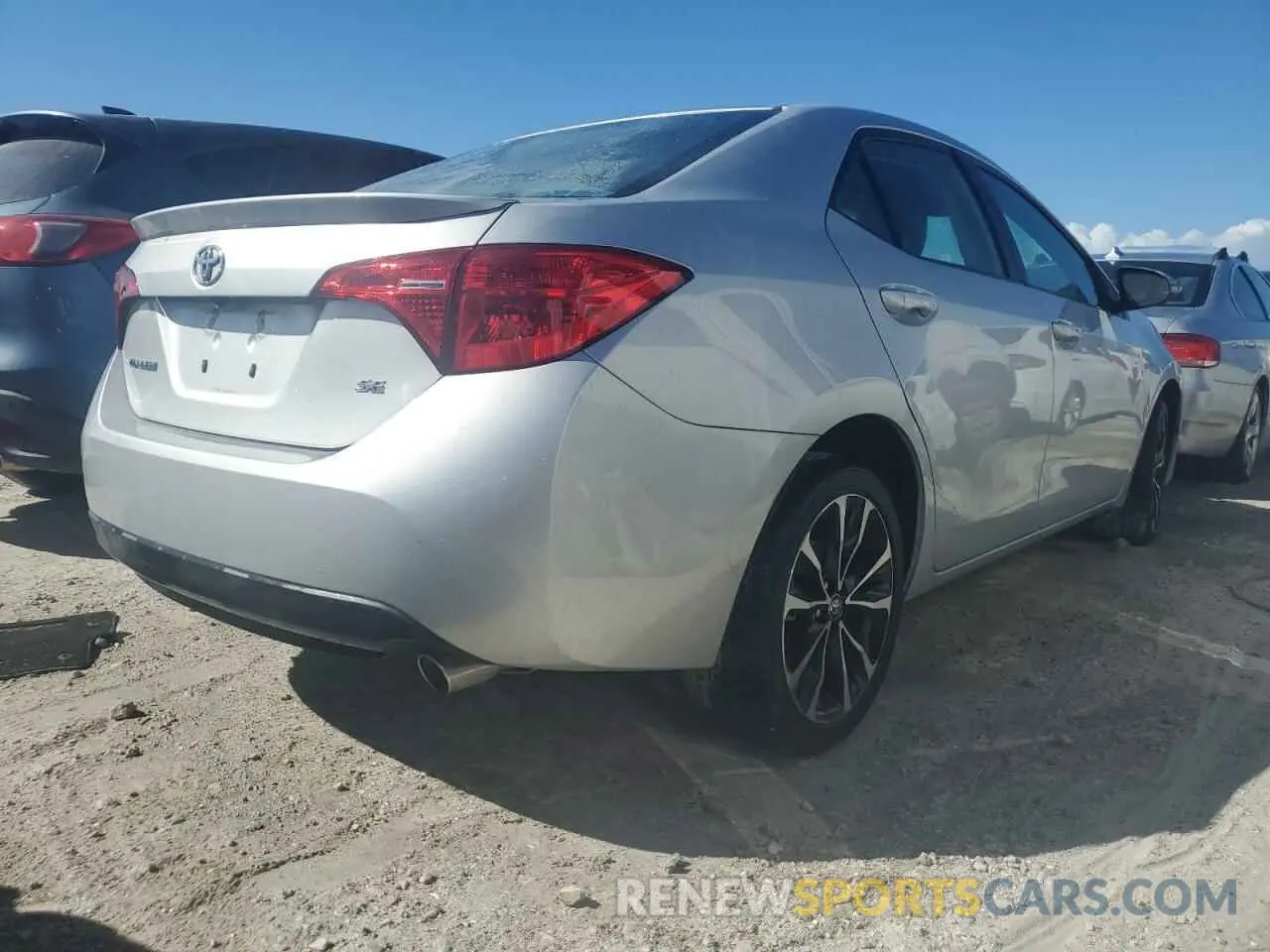 3 fotografías del automóvil dañado 2T1BURHE6KC211052 TOYOTA COROLLA 2019