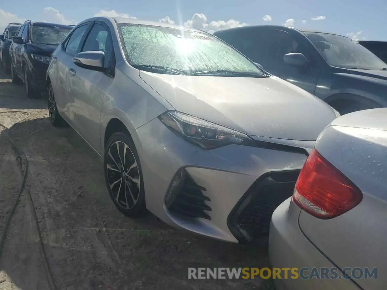5 fotografías del automóvil dañado 2T1BURHE6KC211052 TOYOTA COROLLA 2019