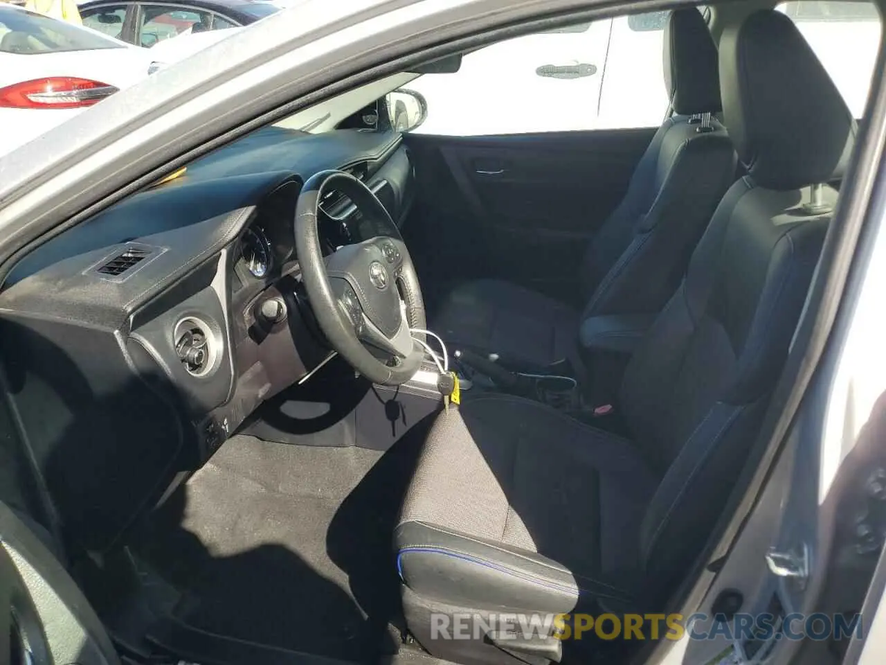 7 fotografías del automóvil dañado 2T1BURHE6KC211052 TOYOTA COROLLA 2019