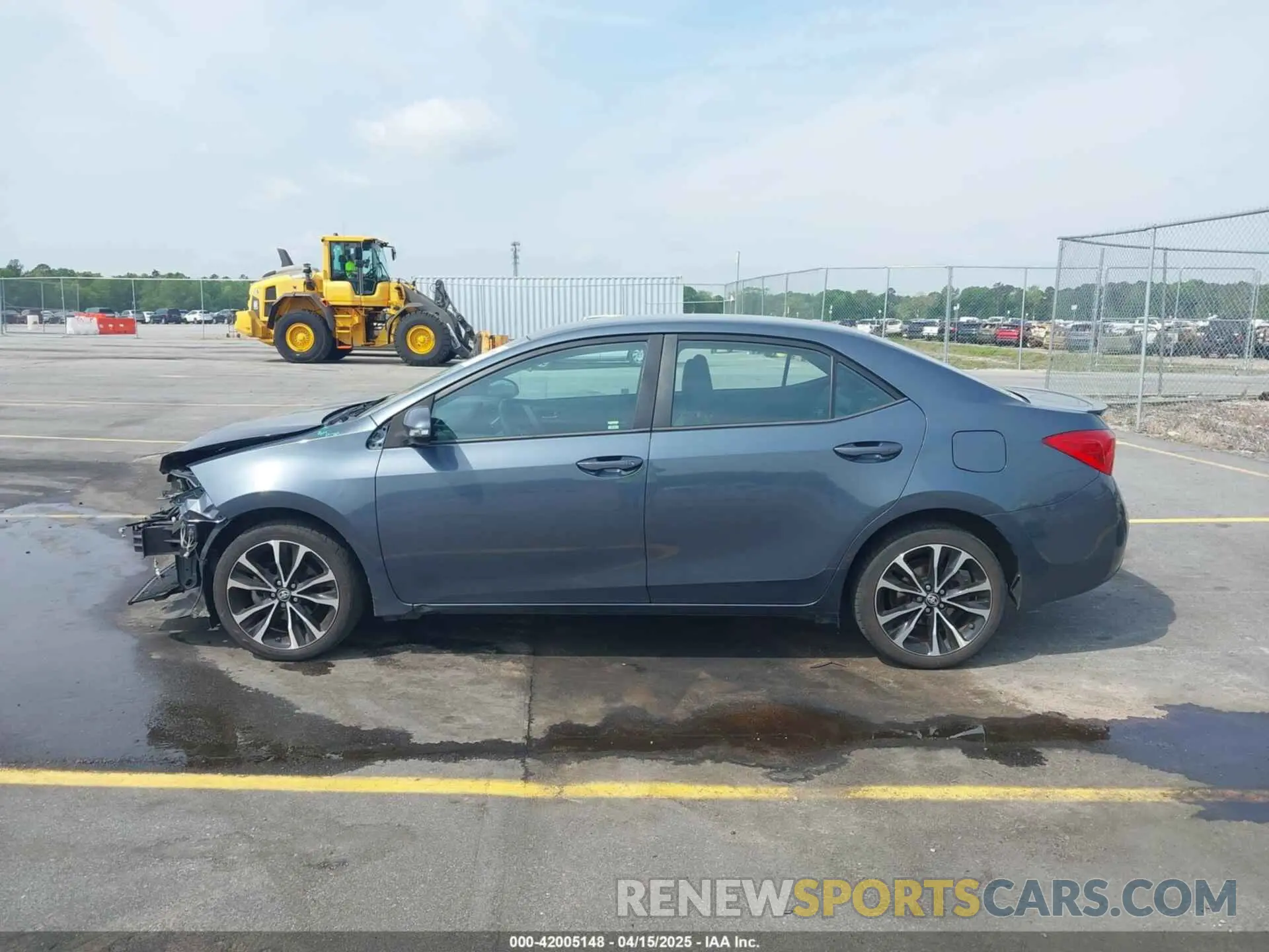 14 fotografías del automóvil dañado 2T1BURHE6KC223220 TOYOTA COROLLA 2019