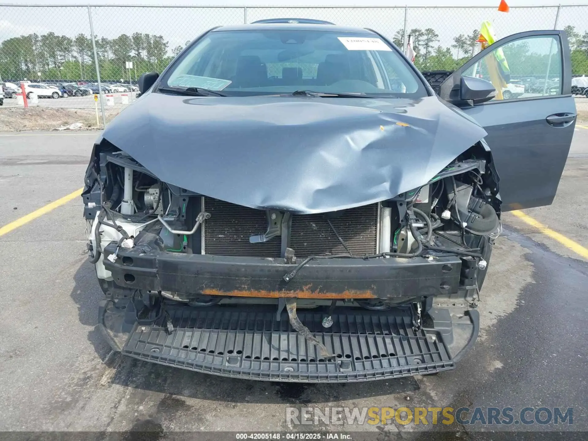 6 fotografías del automóvil dañado 2T1BURHE6KC223220 TOYOTA COROLLA 2019