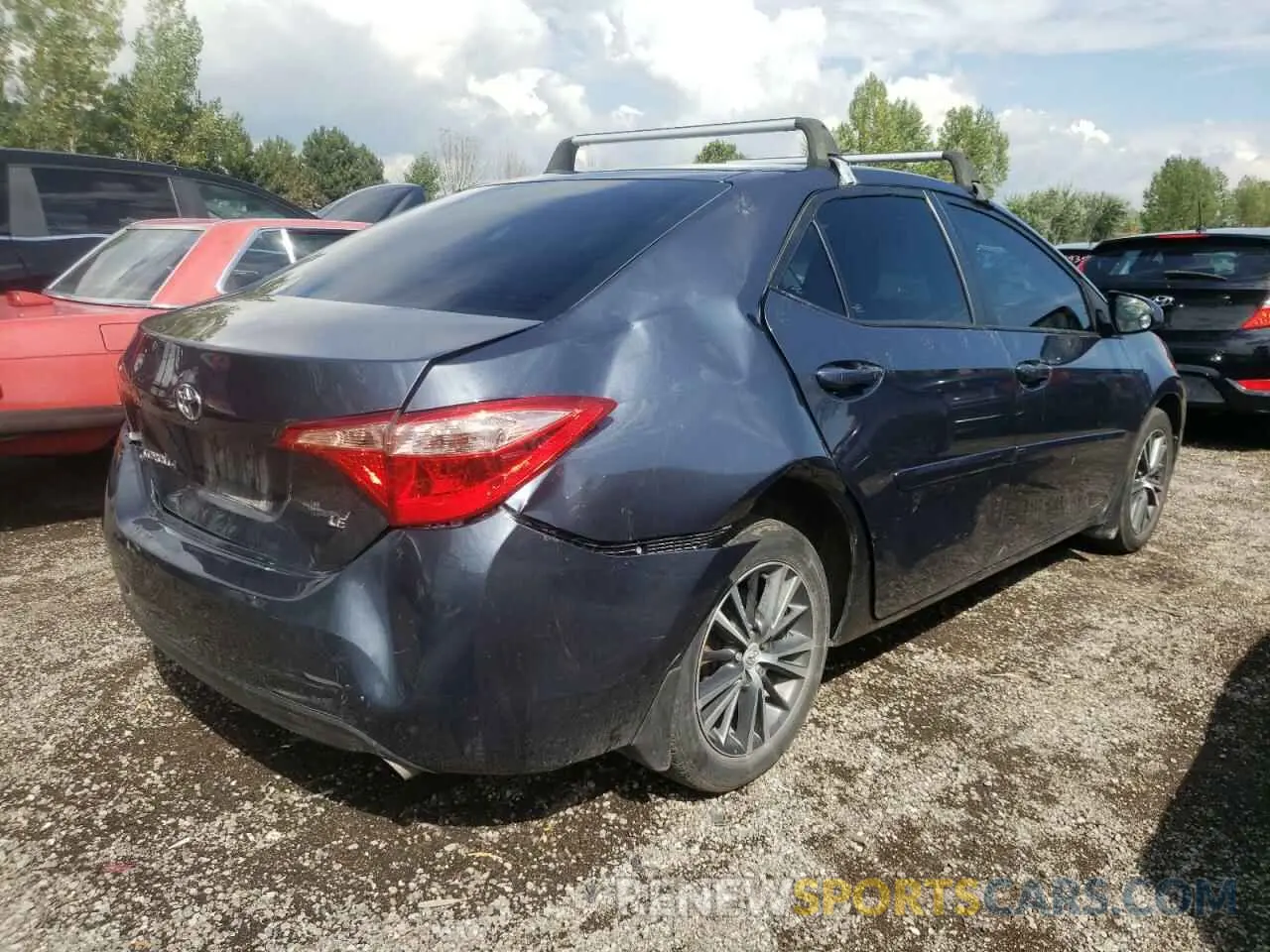 4 fotografías del automóvil dañado 2T1BURHE6KC225355 TOYOTA COROLLA 2019