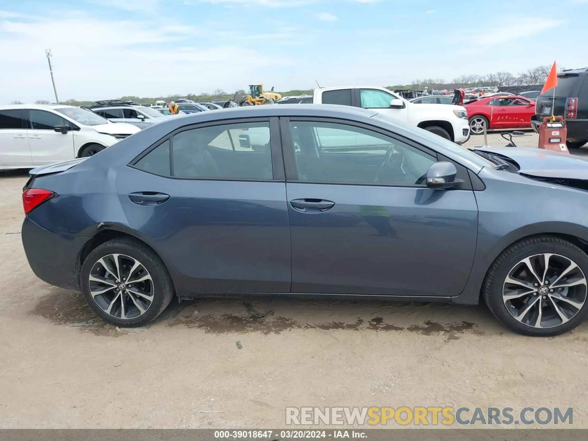 13 fotografías del automóvil dañado 2T1BURHE6KC232094 TOYOTA COROLLA 2019
