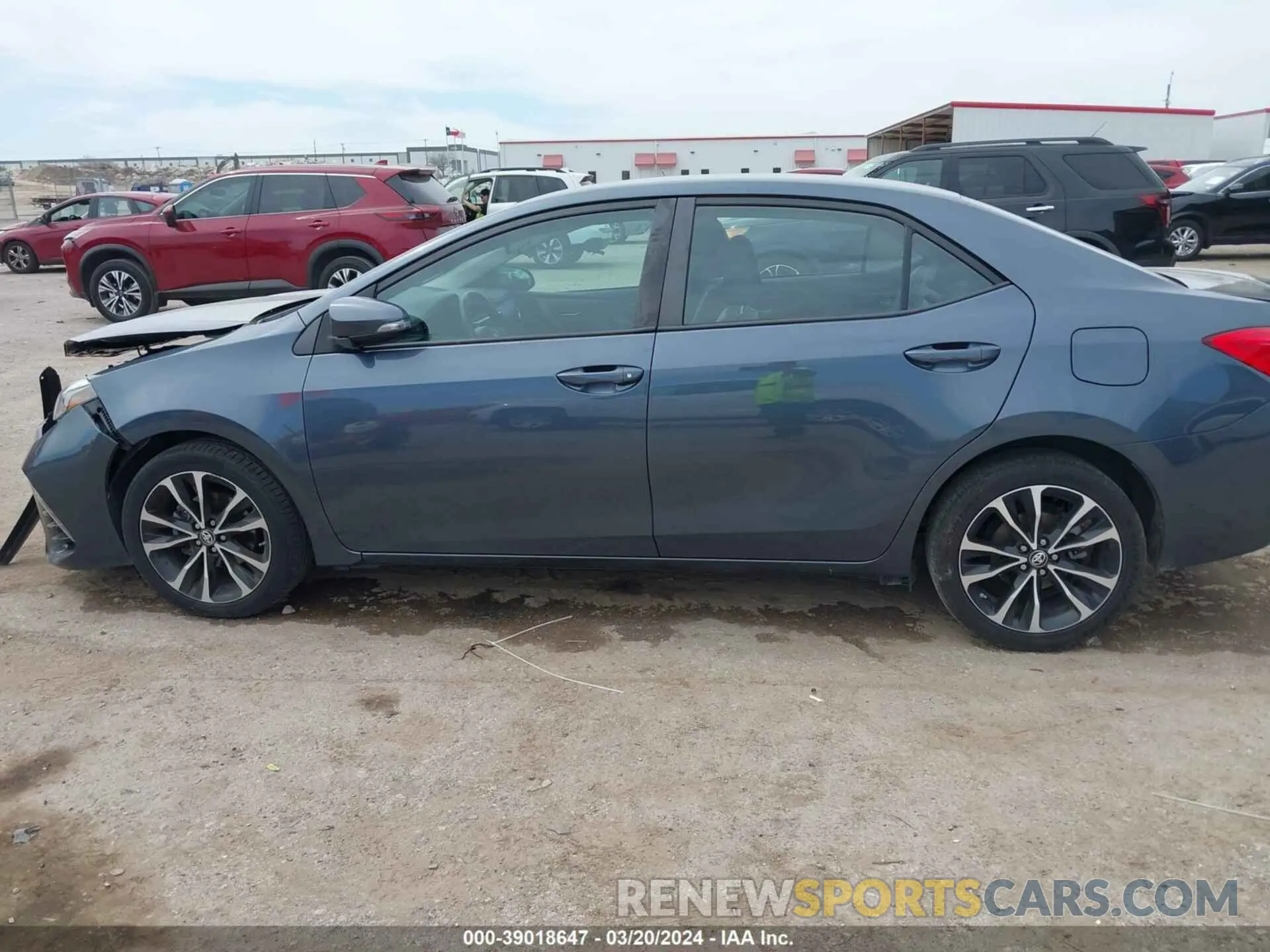 14 fotografías del automóvil dañado 2T1BURHE6KC232094 TOYOTA COROLLA 2019