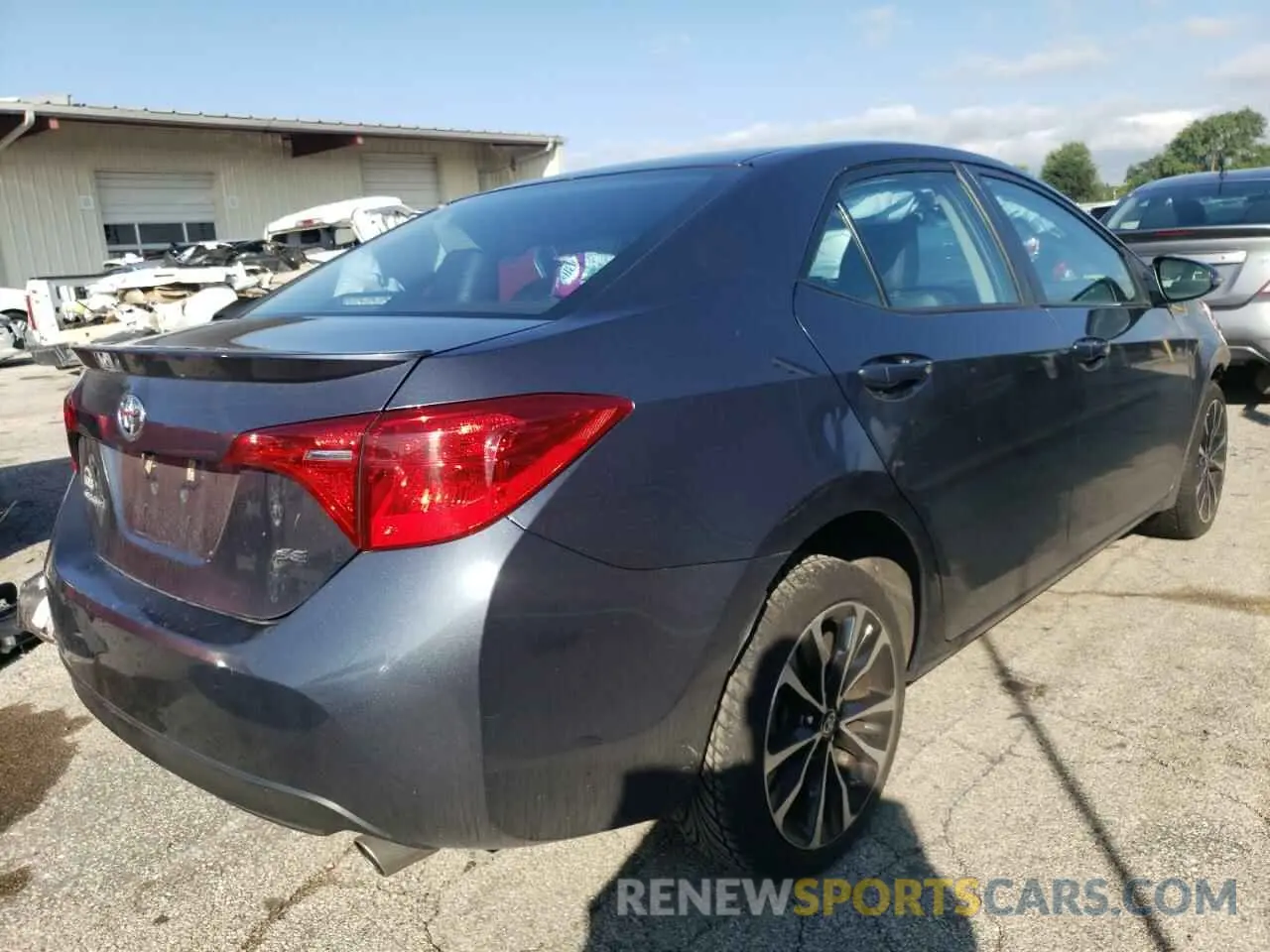 4 fotografías del automóvil dañado 2T1BURHE6KC241930 TOYOTA COROLLA 2019