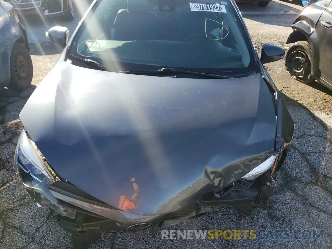 7 fotografías del automóvil dañado 2T1BURHE6KC241930 TOYOTA COROLLA 2019