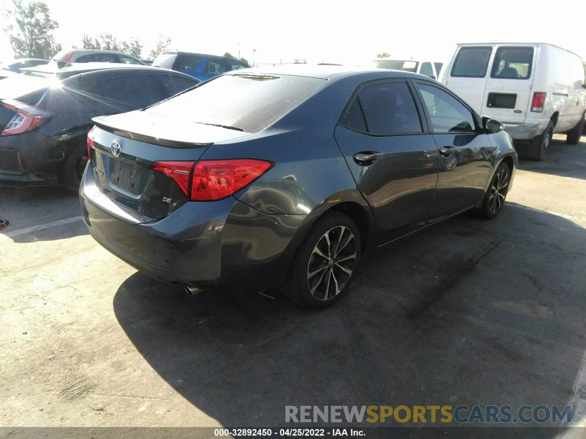 4 fotografías del automóvil dañado 2T1BURHE7KC125264 TOYOTA COROLLA 2019