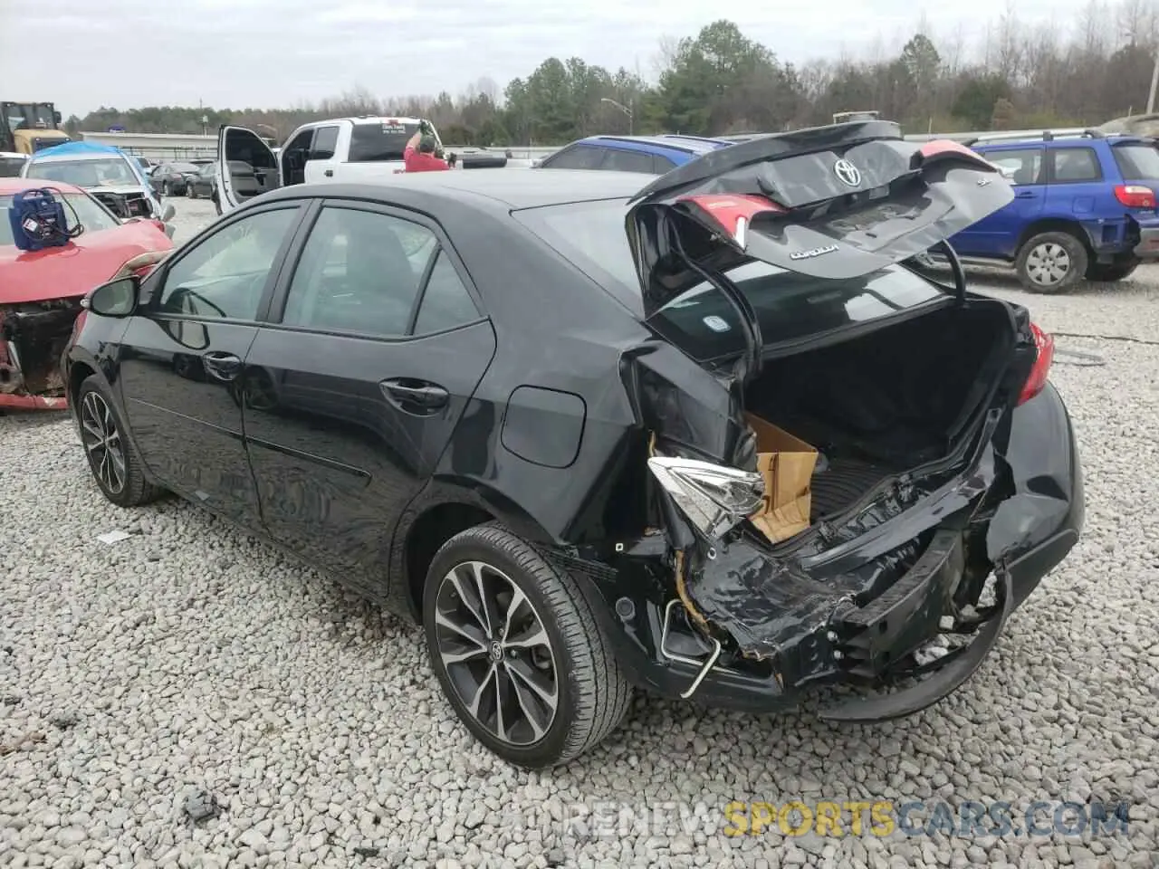 3 fotografías del automóvil dañado 2T1BURHE7KC127757 TOYOTA COROLLA 2019
