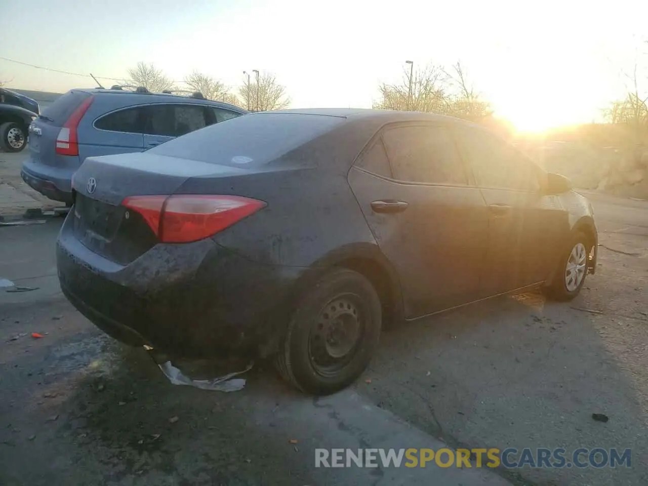 3 fotografías del automóvil dañado 2T1BURHE7KC128908 TOYOTA COROLLA 2019