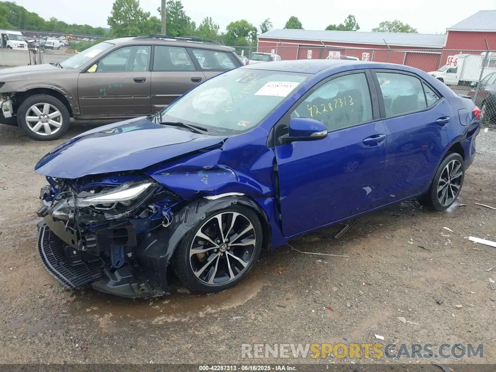 2 fotografías del automóvil dañado 2T1BURHE7KC139584 TOYOTA COROLLA 2019