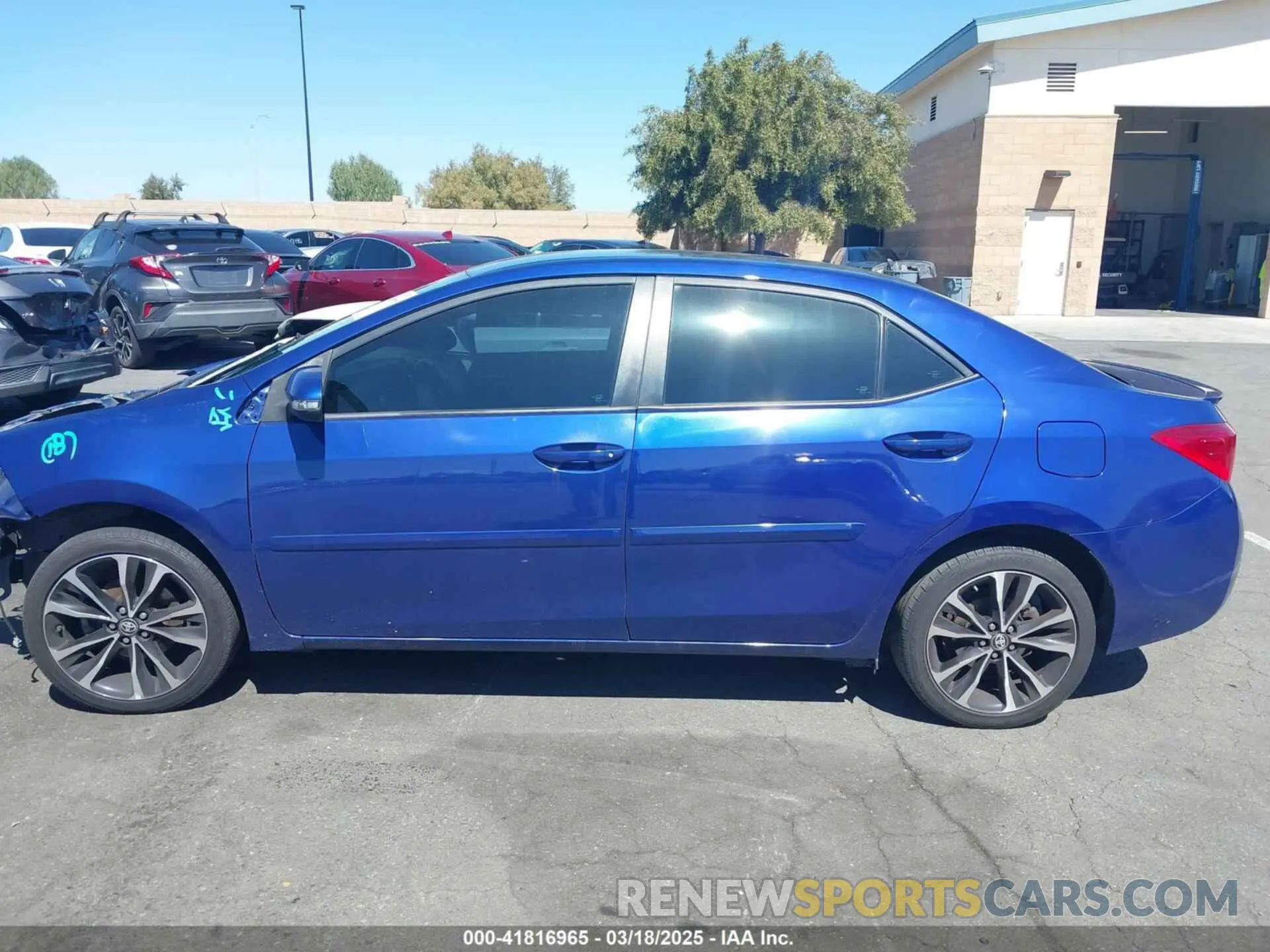 15 fotografías del automóvil dañado 2T1BURHE7KC151525 TOYOTA COROLLA 2019