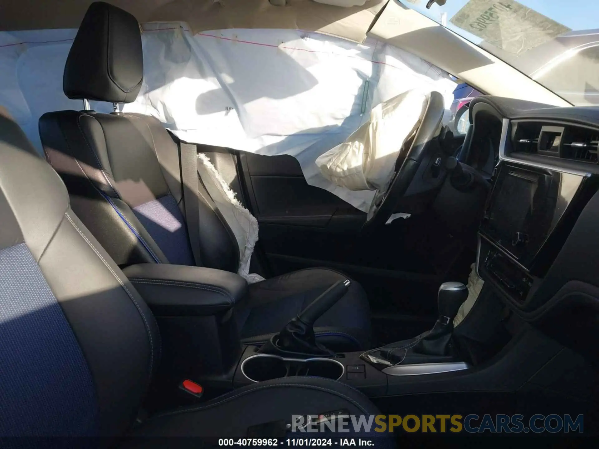 5 fotografías del automóvil dañado 2T1BURHE7KC158927 TOYOTA COROLLA 2019