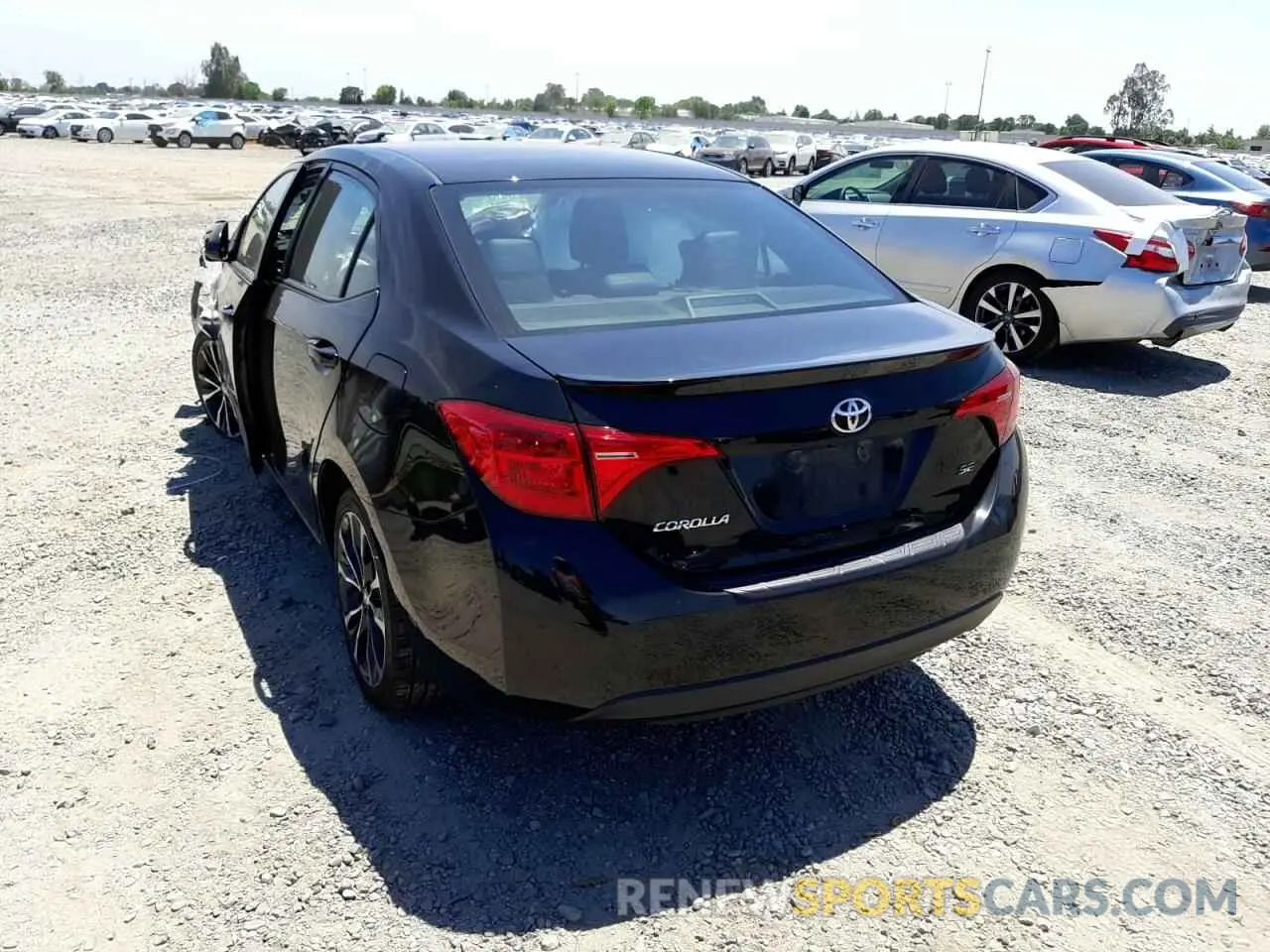 3 fotografías del automóvil dañado 2T1BURHE7KC177381 TOYOTA COROLLA 2019