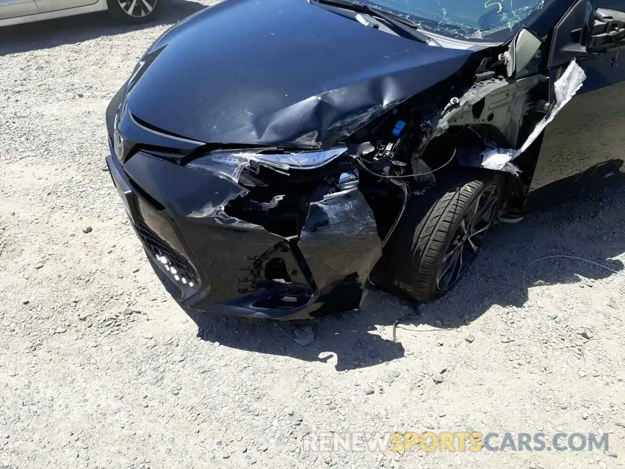 9 fotografías del automóvil dañado 2T1BURHE7KC177381 TOYOTA COROLLA 2019
