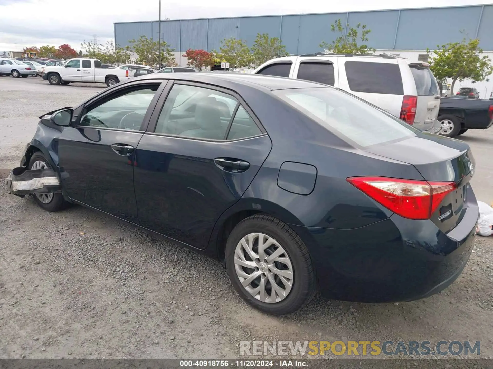 3 fotografías del automóvil dañado 2T1BURHE7KC178868 TOYOTA COROLLA 2019