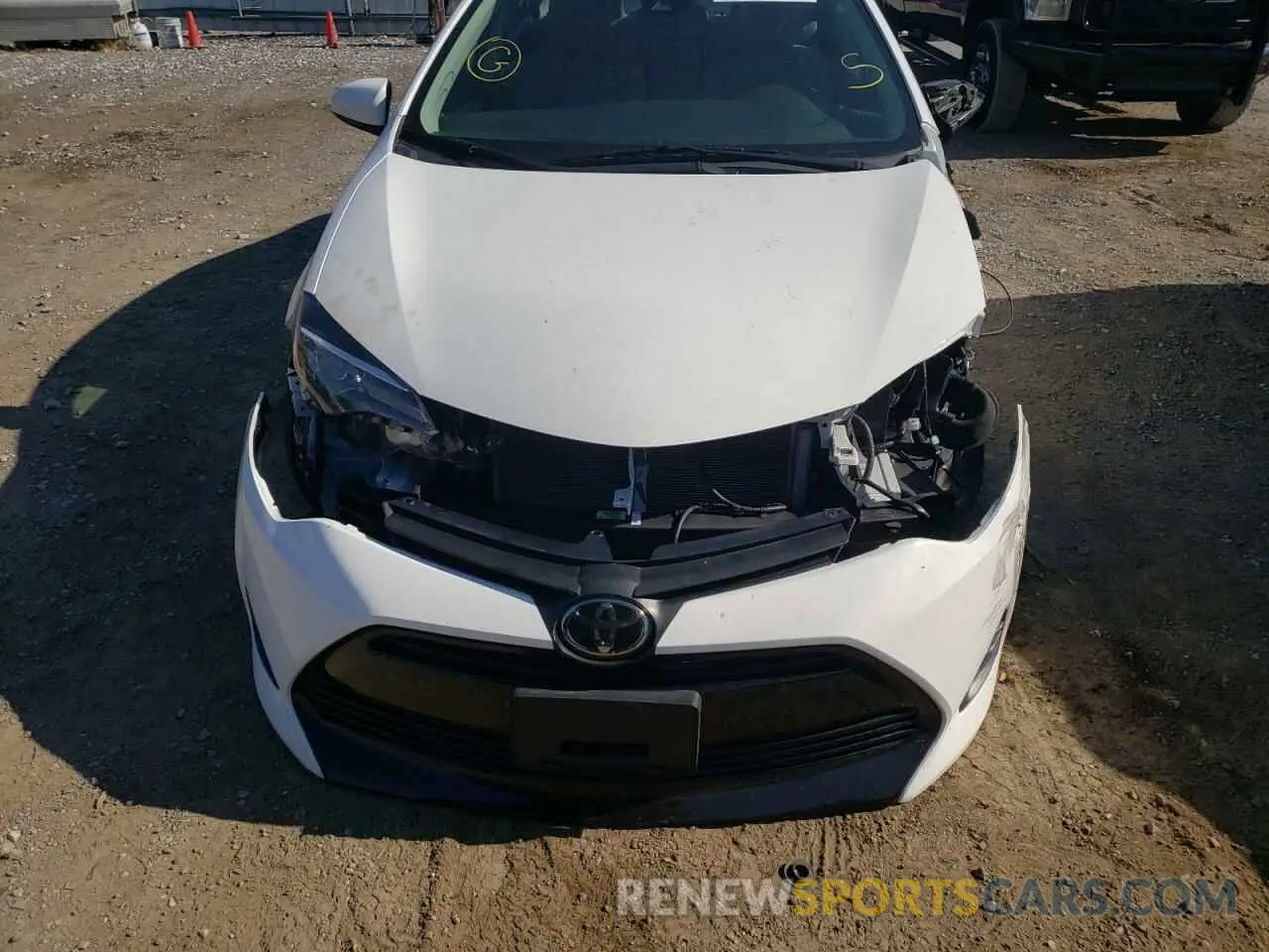 9 fotografías del automóvil dañado 2T1BURHE7KC186405 TOYOTA COROLLA 2019