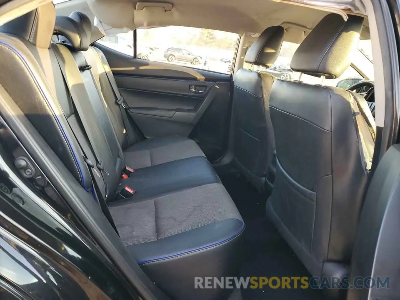 10 fotografías del automóvil dañado 2T1BURHE7KC190020 TOYOTA COROLLA 2019