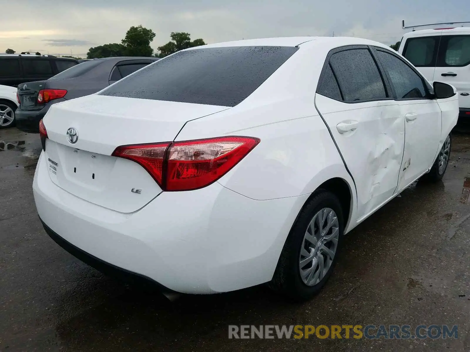 4 fotografías del automóvil dañado 2T1BURHE7KC197422 TOYOTA COROLLA 2019