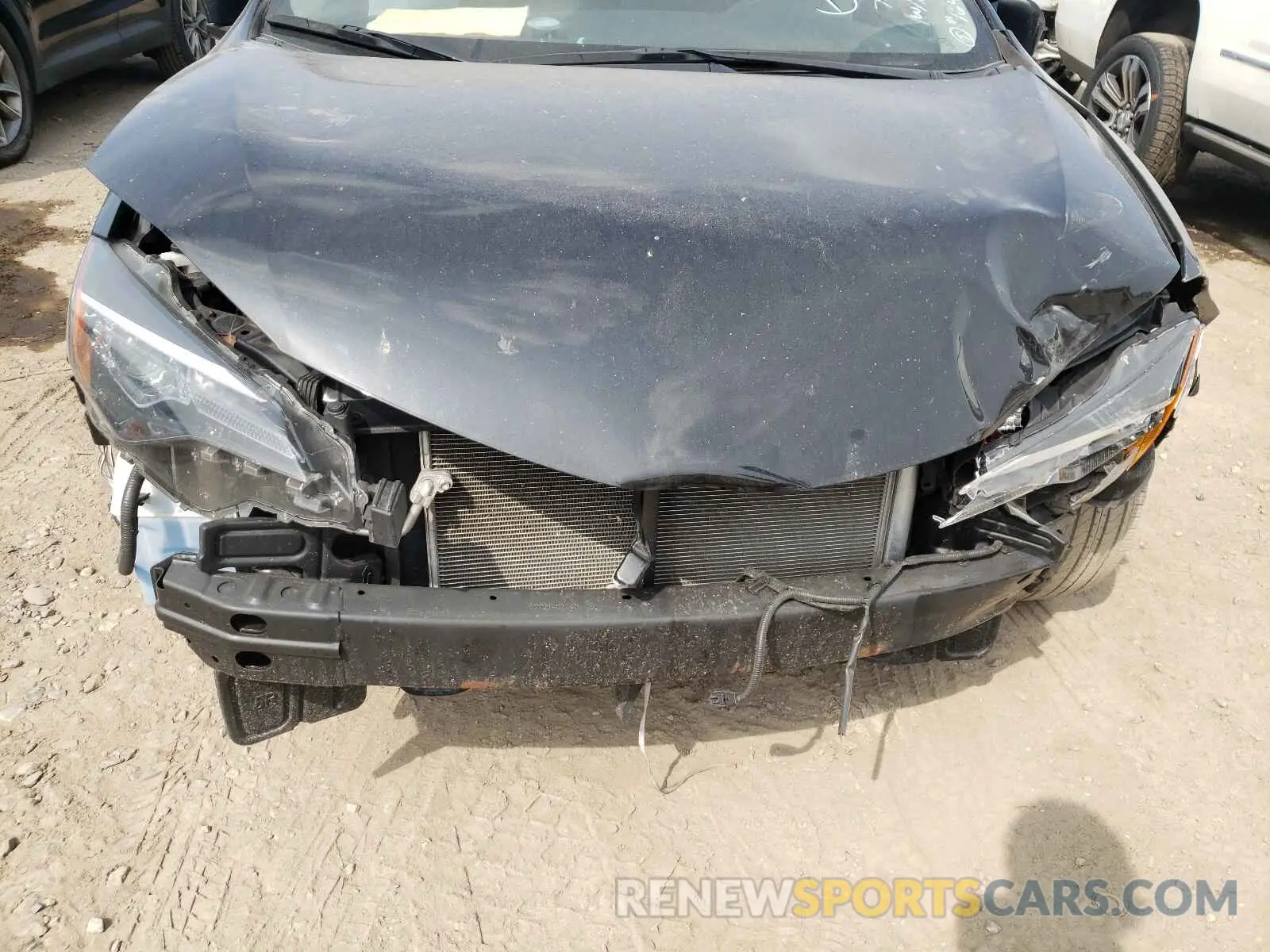 9 fotografías del automóvil dañado 2T1BURHE7KC198117 TOYOTA COROLLA 2019